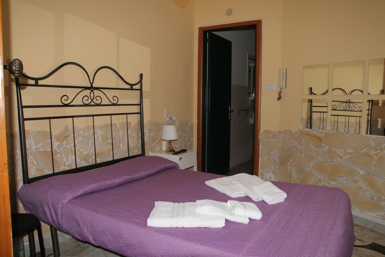 B&B Mascagni CTA Exteriör bild